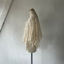 Cargar imagen en el visor de la galería, Cotton Lace Mix Poncho Cape Cardigan &amp; Back Ribbon P/O BL &amp; Wrap SK
