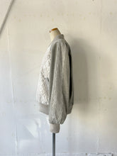 画像をギャラリービューアに読み込む, Lace Quilting Zip up Puff Sleeve Unline Blouson
