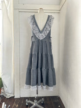 画像をギャラリービューアに読み込む, French terry lace mix V/N jumper dress NEW
