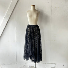 Load image into Gallery viewer, Cotton Lace Mix Handkerchief Hem Skirt
