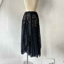 Load image into Gallery viewer, Cotton Lace Mix Handkerchief Hem Skirt
